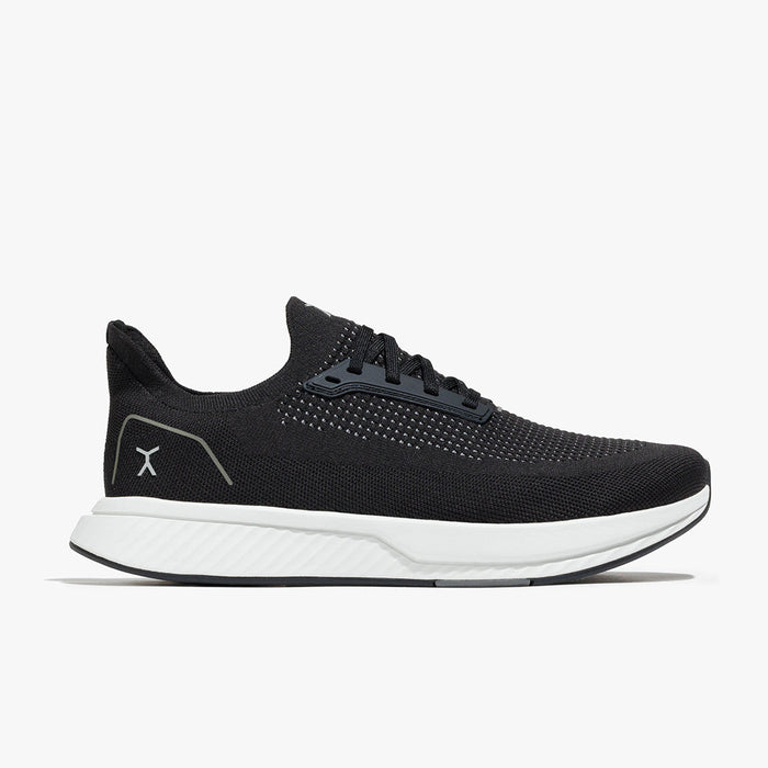 Adapt Runner - Black/White
